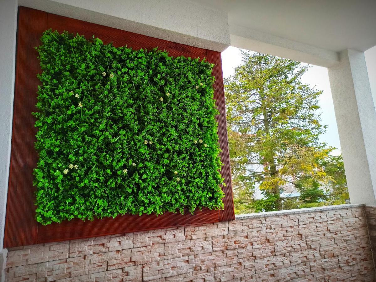Apartman Aurelius - Private Parking Ösek Dış mekan fotoğraf